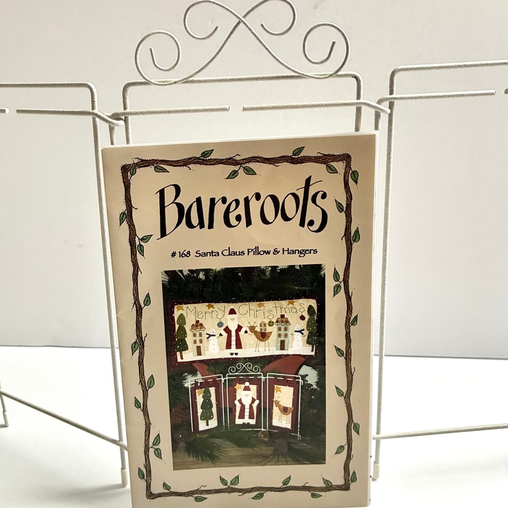 Bareroots Santa Claus Pillow and Hangers Pattern with Metal‎ Stand Christmas 168
